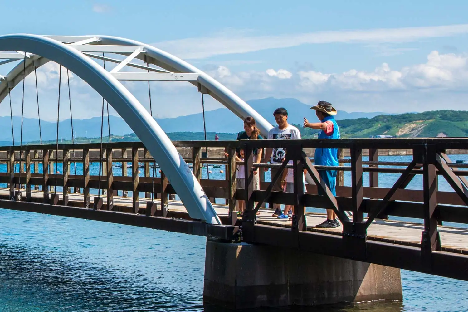 えさしマリンウォーク（ガイドつき島巡り）